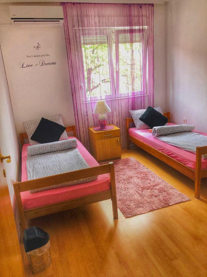 Rooms Deny Mostar Exterior photo